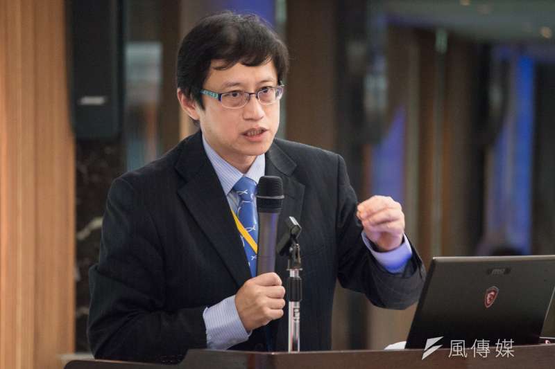 英國牛津大學法學博士候選人宋承恩於,「南海仲裁案與台灣」學術研討會發言。(李振均攝) 英國牛津大學法學博士候選人宋承恩於,「南海仲裁案與台灣」學術研討會發言。(李振均攝)