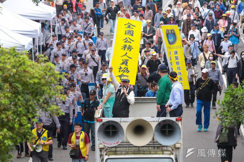 作者認為,相較於年金改革,人民更期待的是,建立不適任公職人員的考核 、懲處,甚至退場機制。(資料照,顏麟宇攝)