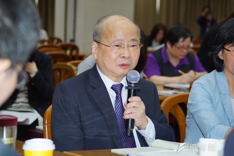 金管會主委李瑞倉宣布解除何夀川永豐金董座職務。(盧逸峰攝)