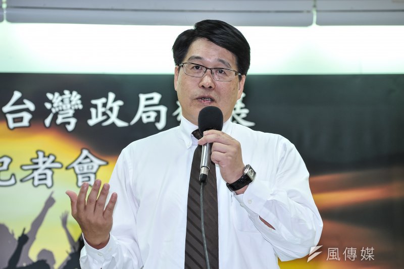 台灣民意基金會「中巴建交後的台灣政局發展」全國性民調發表會，董事長游盈隆。（甘岱民攝）