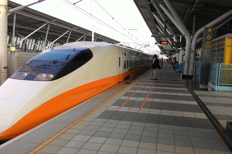 台灣高鐵7月1日起每週增開7列車,推出學生暑期優惠專案6月4日開放購票。〔圖/高鐵嘉義站提供〕 台灣高鐵7月1日起每週增開7列車,推出學生暑期優惠專案6月4日開放購票。〔圖/高鐵嘉義站提供〕