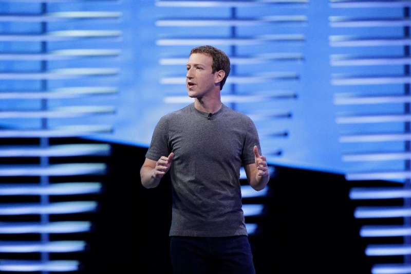 臉書執行長祖克伯( Mark Zuckerberg )證明了臉書依然擁有強大的吸金能力,首季財報亮眼,成長力道逾50%。(美聯社) 臉書執行長祖克伯( Mark Zuckerberg )證明了臉書依然擁有強大的吸金能力,首季財報亮眼,成長力道逾50%。(美聯社)