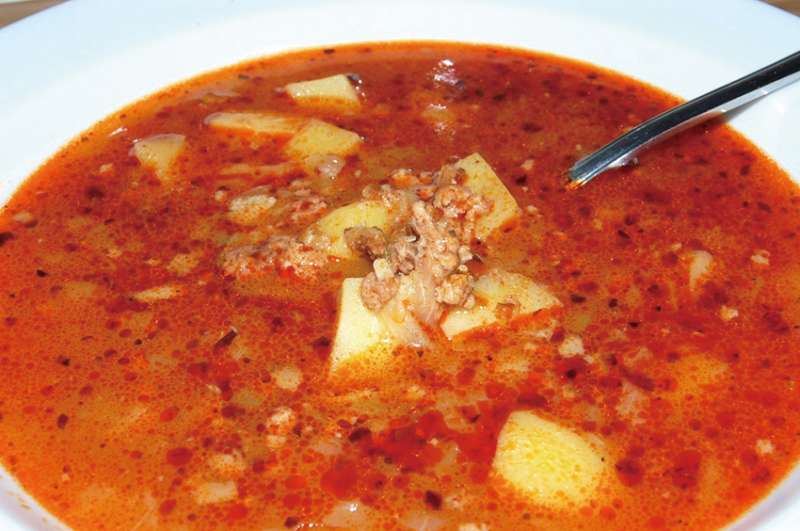 牛肉湯(圖/山岳出版提供) 牛肉湯(圖/山岳出版提供)