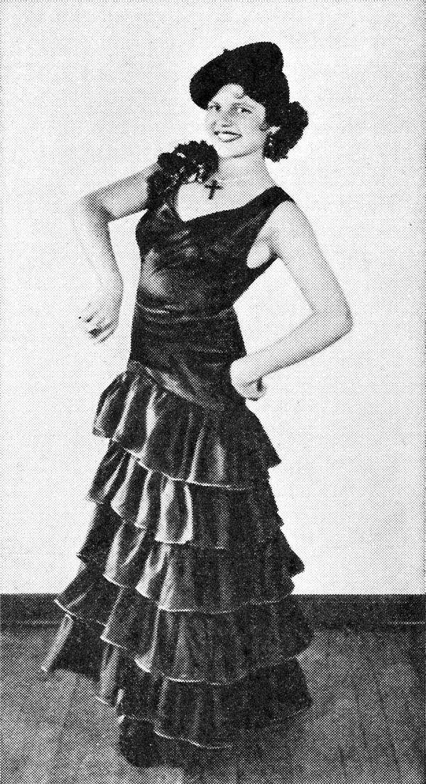 少女時代嬰兒肥的麗塔‧海華絲(Rita Hayworth)。(圖/澎湃新聞提供) 少女時代嬰兒肥的麗塔‧海華絲(Rita Hayworth)。(圖/澎湃新聞提供)