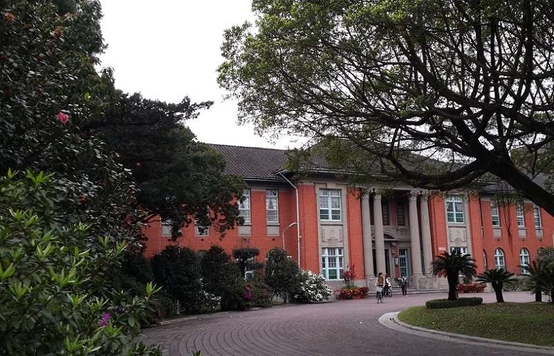 台大行政大樓。(風傳媒) 台大行政大樓。(風傳媒)