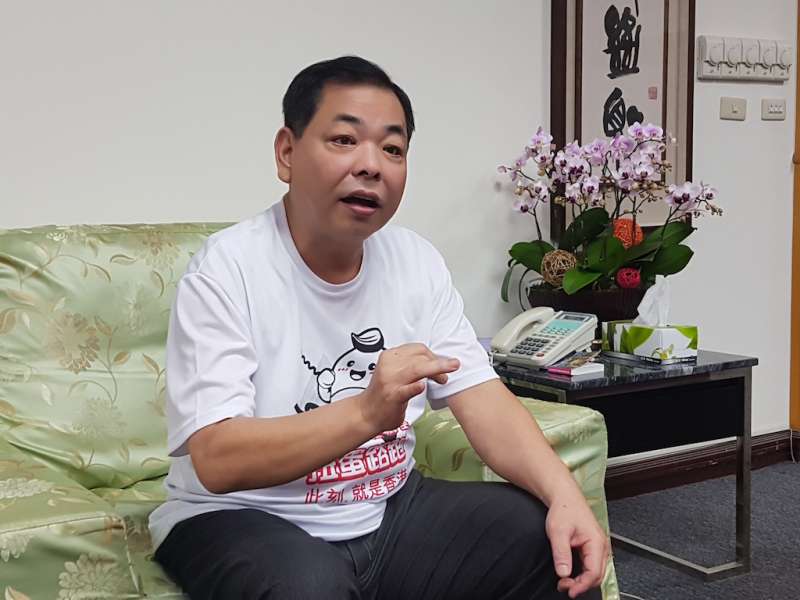 國民黨新竹縣黨部主委陳見賢呼籲黨員同志團結一心,只有團結才能贏得勝選。(資料照/方詠騰攝) 國民黨新竹縣黨部主委陳見賢呼籲黨員同志團結一心,只有團結才能贏得勝選。(資料照/方詠騰攝)