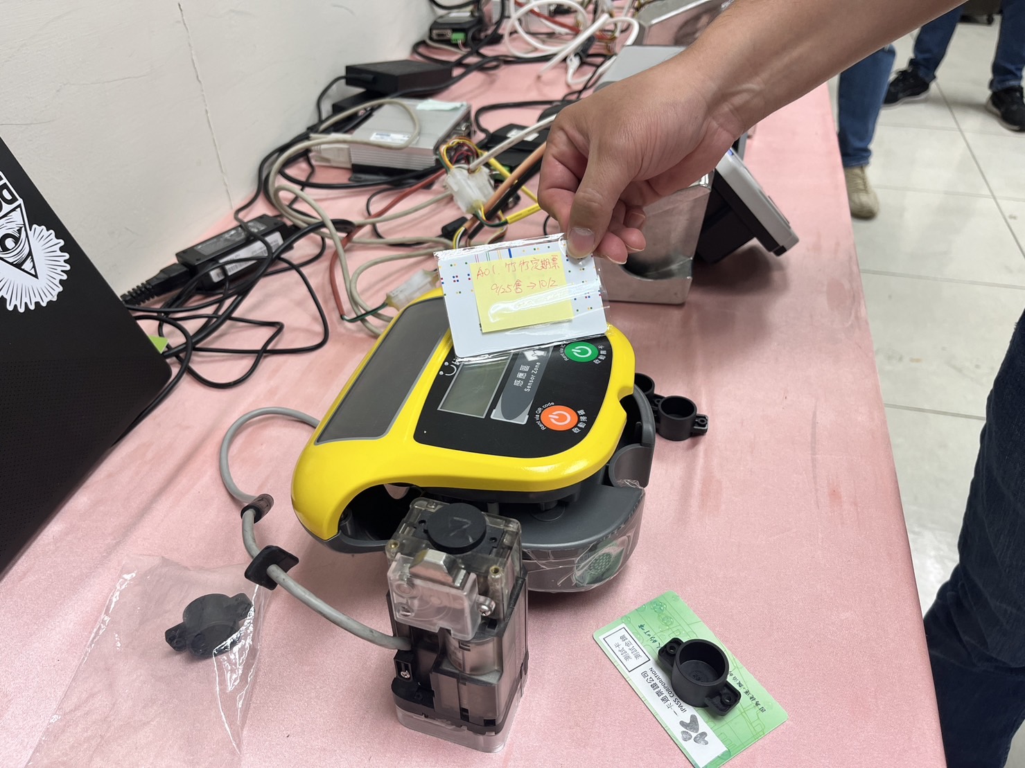 YouBike刷卡機測試。（圖／新竹市政府提供）