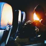 清晨搭機抵台、當晚趕機返美，美國僑胞「只請一天假」衝回台灣投票：花再多錢都值得