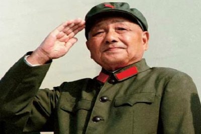 鄧小平 軍裝