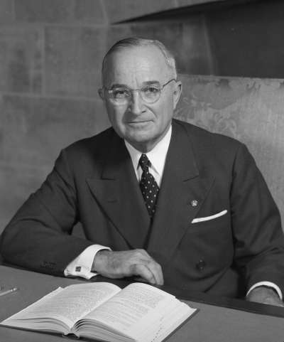 美國第33位總統杜魯門(Harry S. Truman)(Wikipedia / Public Domain) 美國第33位總統杜魯門(Harry S. Truman)(Wikipedia / Public Domain)