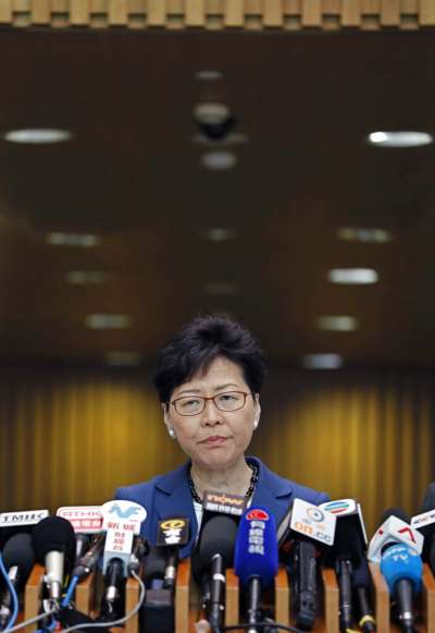 香港「民間人權陣線」9日發起反對修訂《逃犯條例》的反送中大遊行,但特首林鄭月娥依舊不願讓步。(美聯社) 香港「民間人權陣線」9日發起反對修訂《逃犯條例》的反送中大遊行,但特首林鄭月娥依舊不願讓步。(美聯社)