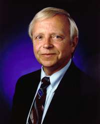 哈伯計畫首席科學家愛德華‧威勒(Edward Weiler)(圖/NASA官網) 哈伯計畫首席科學家愛德華‧威勒(Edward Weiler)(圖/NASA官網)