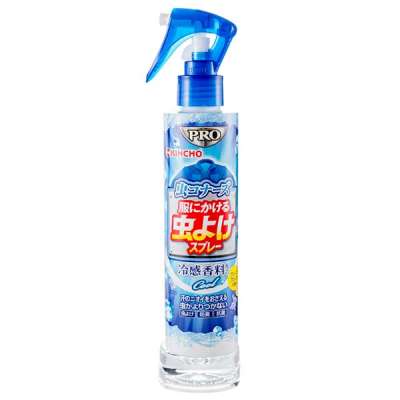 這款除蟲菊防蟲噴霧,添加不傷衣物的清涼除臭抗菌配方。(圖/日藥本舖官網) 這款除蟲菊防蟲噴霧,添加不傷衣物的清涼除臭抗菌配方。(圖/日藥本舖官網)