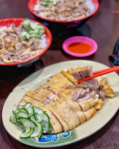 廟口鴨香飯(圖/IG@_.shuangshuang授權提供) 廟口鴨香飯(圖/IG@_.shuangshuang授權提供)