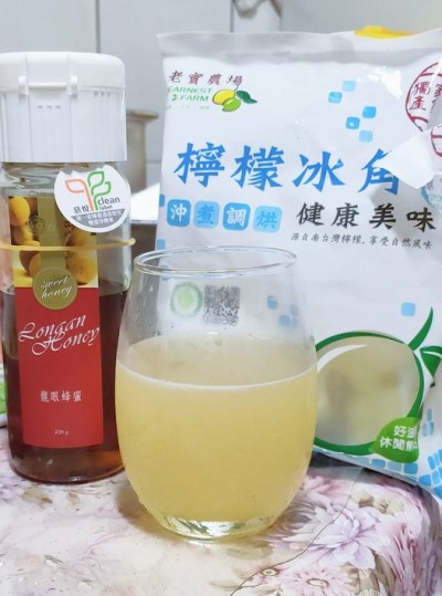 全聯美食推薦:檸檬冰角(圖/FB@文婷婷提供) 全聯美食推薦:檸檬冰角(圖/FB@文婷婷提供)