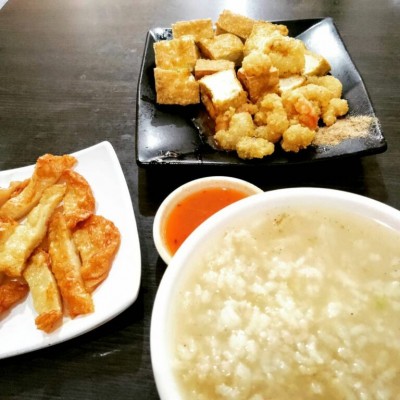 基隆美食-奕澤鹹粥(圖/取自IG @zhirong_hsu) 基隆美食-奕澤鹹粥(圖/取自IG @zhirong_hsu)