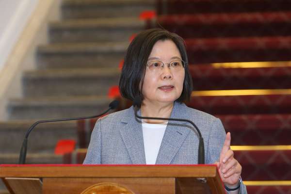 張讚國觀點：朝野盡是猪腦袋