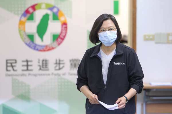 吳典蓉專欄: 笨總統與壞總統