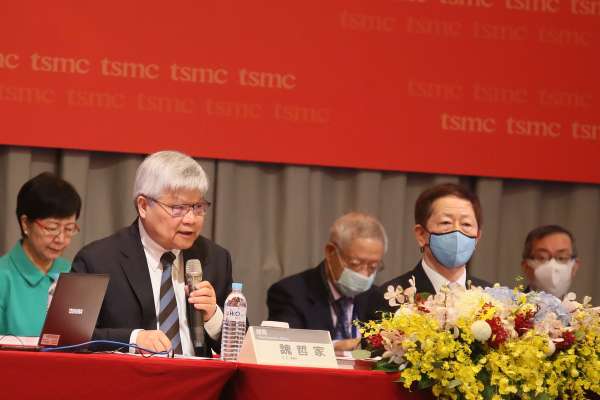 劉德音與魏哲家超前部署，台積電獵地、購廠搶大單