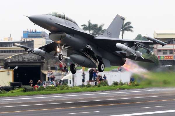 《外交事務》期刊：中國威脅武力犯台，美國應放棄「戰略模糊」，宣示捍衛台灣！