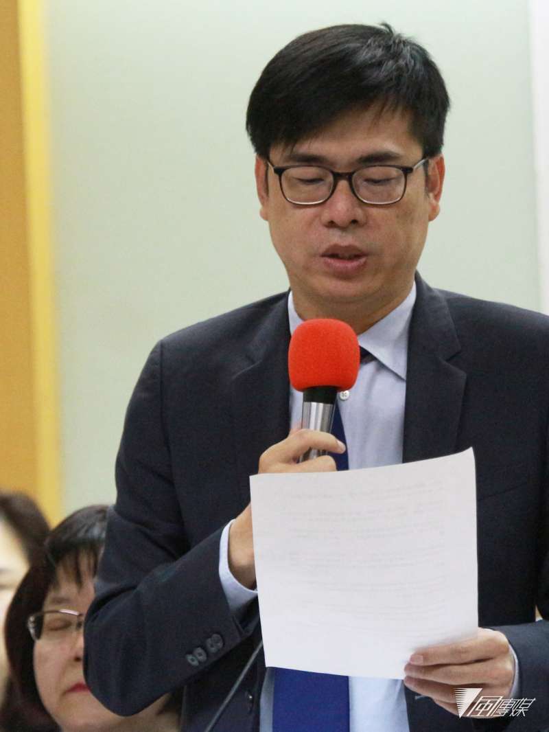 20180418-台灣醫事團體舉辦「台灣應參加WHA,共同追求全民均健」聯合國際記者會,立法委員陳其邁發言。(陳韡誌攝) 20180418-台灣醫事團體舉辦「台灣應參加WHA,共同追求全民均健」聯合國際記者會,立法委員陳其邁發言。(陳韡誌攝)