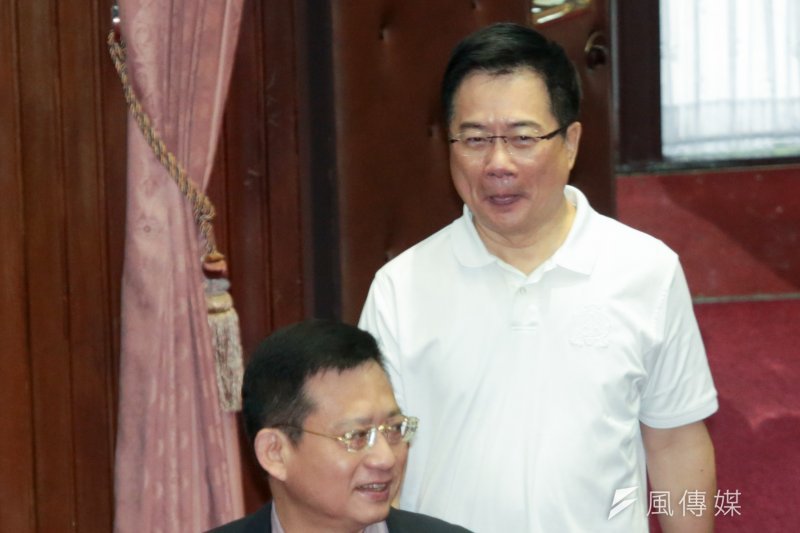 女童遭割喉案後,國民黨立委蔡正元(右)1日痛批廢死團體。(資料照片,余志偉攝)