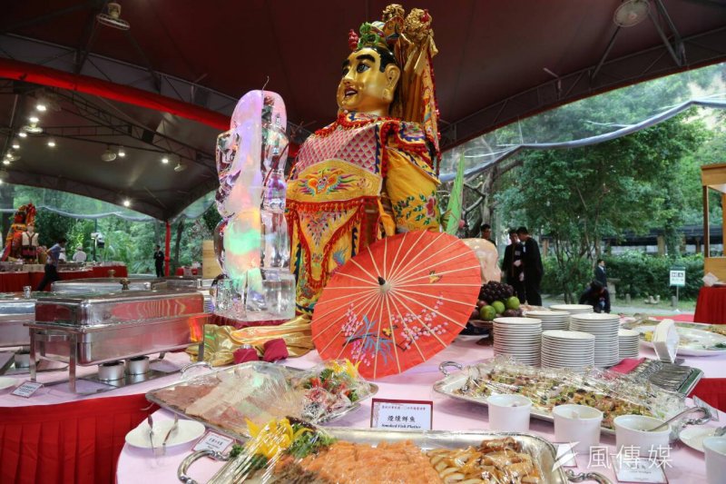 中華民國104年國慶酒會,台北賓館(陳明仁攝) 中華民國104年國慶酒會,台北賓館(陳明仁攝)