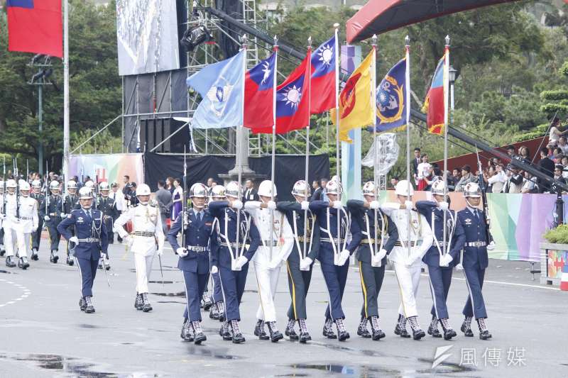 2016-10-10-中華民國105年度國慶典禮-三軍樂儀隊04-李振均攝