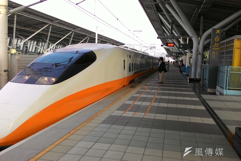 桃園機場捷運通車後,旅客搭乘高鐵至桃園站,轉乘接駁更加便利。(圖/賴元煌攝) 桃園機場捷運通車後,旅客搭乘高鐵至桃園站,轉乘接駁更加便利。(圖/賴元煌攝)