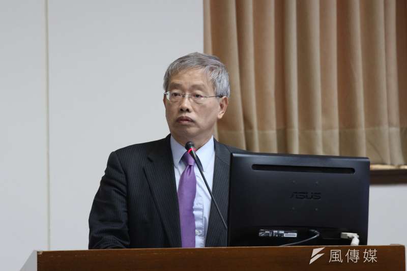 20180419-立法院經濟委員會審查法案,台灣大學法律學院教授陳志龍發言。(陳韡誌攝) 20180419-立法院經濟委員會審查法案,台灣大學法律學院教授陳志龍發言。(陳韡誌攝)