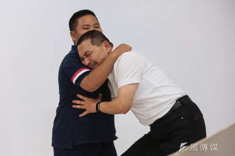20180627-國民黨新北市長參選人侯友宜27日拍攝定裝照。(顏麟宇攝) 20180627-國民黨新北市長參選人侯友宜27日拍攝定裝照。(顏麟宇攝)