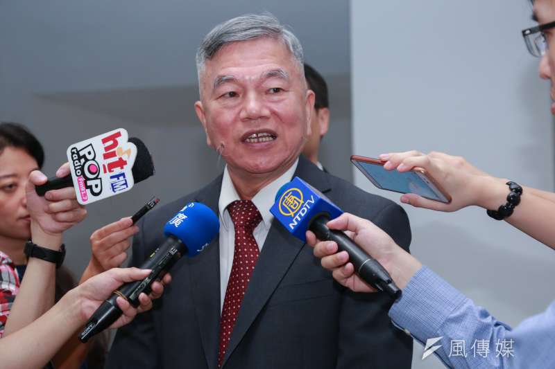 20180713-經濟部長沈榮津今(13)日出席2018全國高中職、大專學生小型水力發電設計比賽初賽記者會。(簡必丞攝) 20180713-經濟部長沈榮津今(13)日出席2018全國高中職、大專學生小型水力發電設計比賽初賽記者會。(簡必丞攝)
