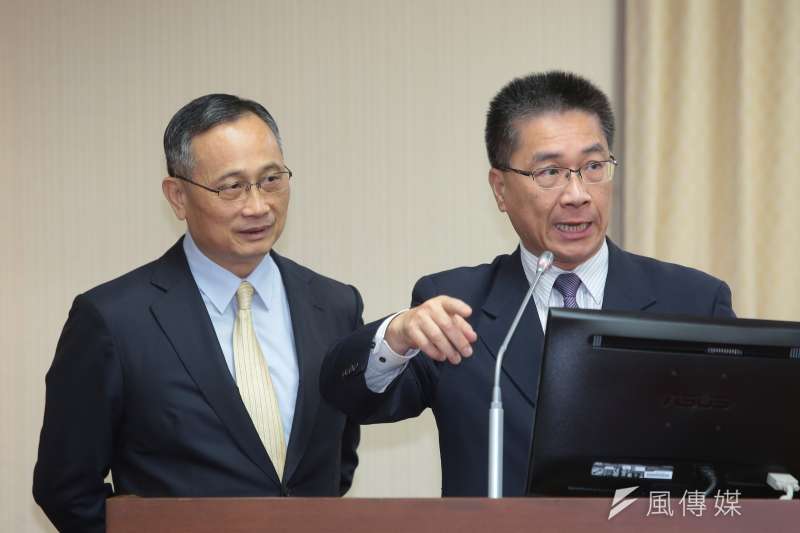 20181205-內政部長徐國勇、警政署長陳家欽5日於內政委員會備詢。(顏麟宇攝) 20181205-內政部長徐國勇、警政署長陳家欽5日於內政委員會備詢。(顏麟宇攝)