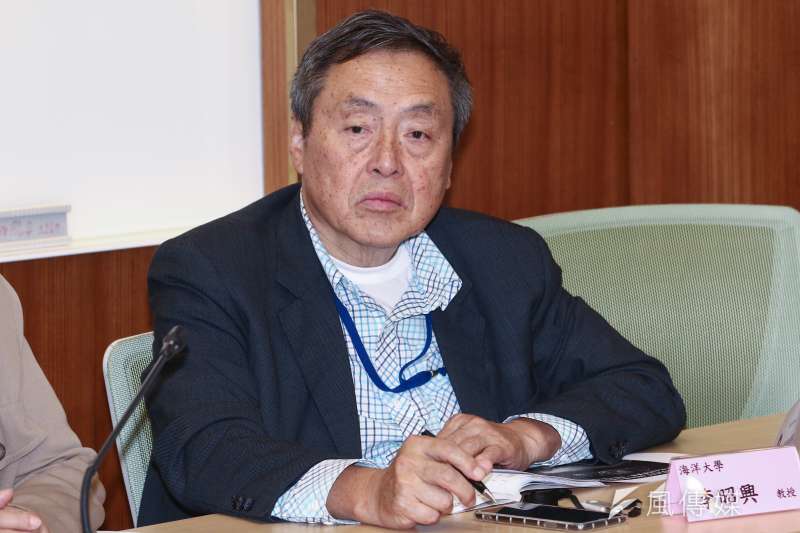 20181226-「核四廠址不符合美國核管會廠址規定,核四應廢除」記者會,圖為海洋大學教授李昭興。(蔡親傑攝) 20181226-「核四廠址不符合美國核管會廠址規定,核四應廢除」記者會,圖為海洋大學教授李昭興。(蔡親傑攝)