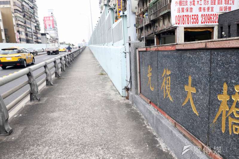 20190228-民國84年6月13日凌晨3時許發生的光復橋殺憲奪槍事件,直接導致憲兵橋哨的結束,隨著這項勤務落幕,亦是一個時代的結束。(蘇仲泓攝) 20190228-民國84年6月13日凌晨3時許發生的光復橋殺憲奪槍事件,直接導致憲兵橋哨的結束,隨著這項勤務落幕,亦是一個時代的結束。(蘇仲泓攝)