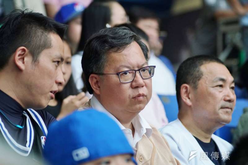 20190526-桃園市長鄭文燦觀賞富邦悍將棒球賽。(盧逸峰攝) 20190526-桃園市長鄭文燦觀賞富邦悍將棒球賽。(盧逸峰攝)
