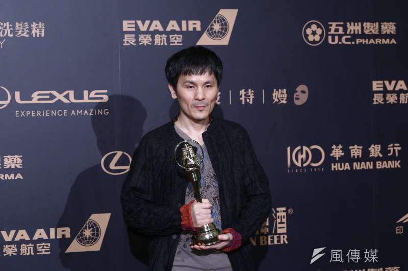 20191005-2019電視金鐘獎,迷你劇集電視電影編劇獎靳佳驊《華視精選劇場-夏之橘》。(陳品佑攝) 20191005-2019電視金鐘獎,迷你劇集電視電影編劇獎靳佳驊《華視精選劇場-夏之橘》。(陳品佑攝)