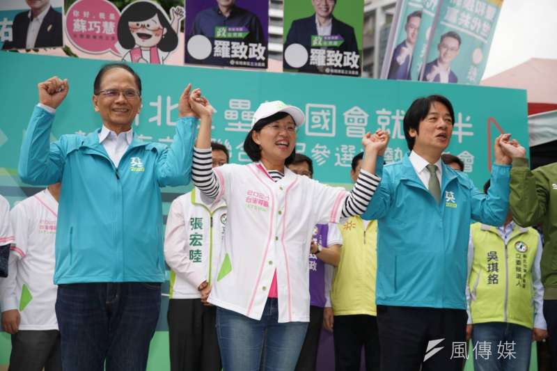 20191118-前行政院長游錫堃(左起)、立委蘇巧慧、民進黨副總統參選人賴清德18日出席民進黨立委聯合登記造勢記者會。(盧逸峰攝) 20191118-前行政院長游錫堃(左起)、立委蘇巧慧、民進黨副總統參選人賴清德18日出席民進黨立委聯合登記造勢記者會。(盧逸峰攝)