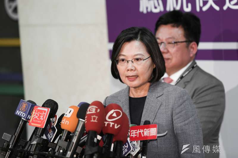 20191218-民進黨總統候選人蔡英文18日出席第一場總統候選人電視政見發表會。(簡必丞攝) 20191218-民進黨總統候選人蔡英文18日出席第一場總統候選人電視政見發表會。(簡必丞攝)