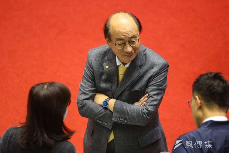 20200313-民進黨總召柯建銘13日出席院會。(顏麟宇攝) 20200313-民進黨總召柯建銘13日出席院會。(顏麟宇攝)
