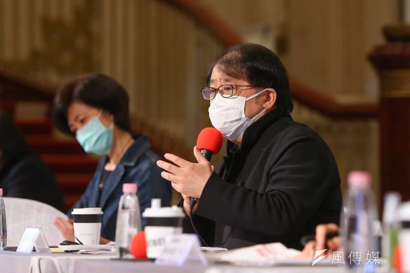 20200427-國家表演藝術中心董事長朱宗慶27日召開國表藝中心各館團「疫情期間特別方案2.0」發布記者會。(顏麟宇攝) 20200427-國家表演藝術中心董事長朱宗慶27日召開國表藝中心各館團「疫情期間特別方案2.0」發布記者會。(顏麟宇攝)
