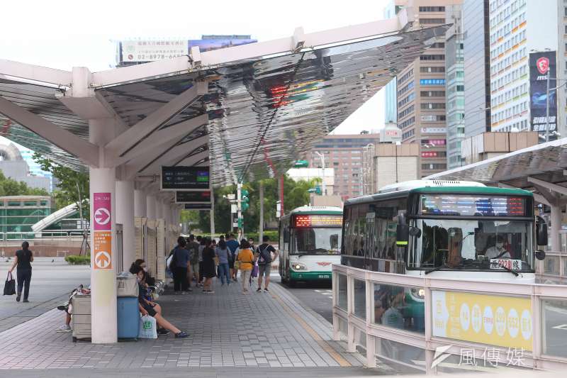 20200711-台北車站公車站。(顏麟宇攝) 20200711-台北車站公車站。(顏麟宇攝)