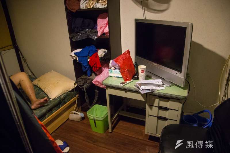 20200807-人生萬事屋專題,清潔人員及個案住家。(顏麟宇攝) 20200807-人生萬事屋專題,清潔人員及個案住家。(顏麟宇攝)
