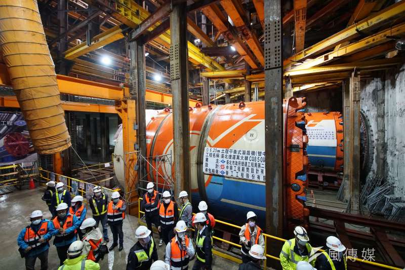 20201224-新北市捷運局24日安排捷運萬大中和線潛盾機發進準備作業視察，圖為LG05站基地內一景。（盧逸峰攝）