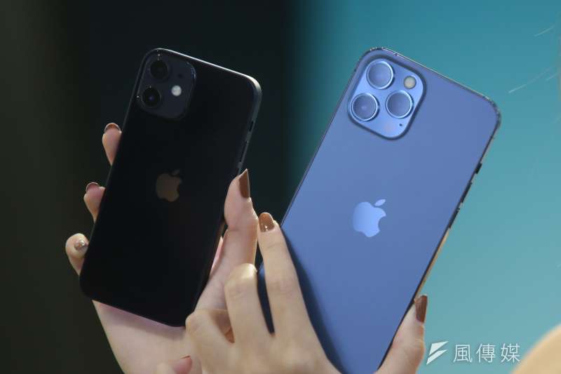 20210624-淨零賽局專題-蘋果(APPLE)手機商品。(柯承惠攝) 20210624-淨零賽局專題-蘋果(APPLE)手機商品。(柯承惠攝)