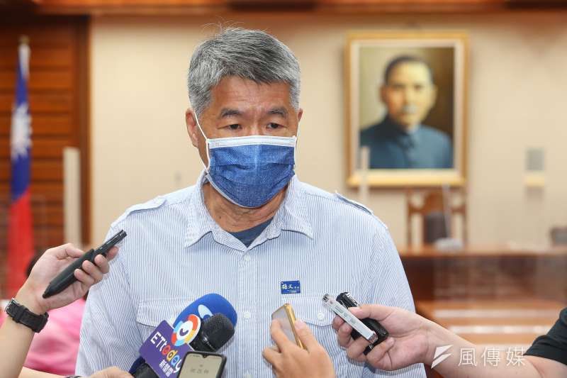 20210909-國民黨主席選舉候選人張亞中9日出席「蔡英文論文門最終審判」記者會。(顏麟宇攝) 20210909-國民黨主席選舉候選人張亞中9日出席「蔡英文論文門最終審判」記者會。(顏麟宇攝)