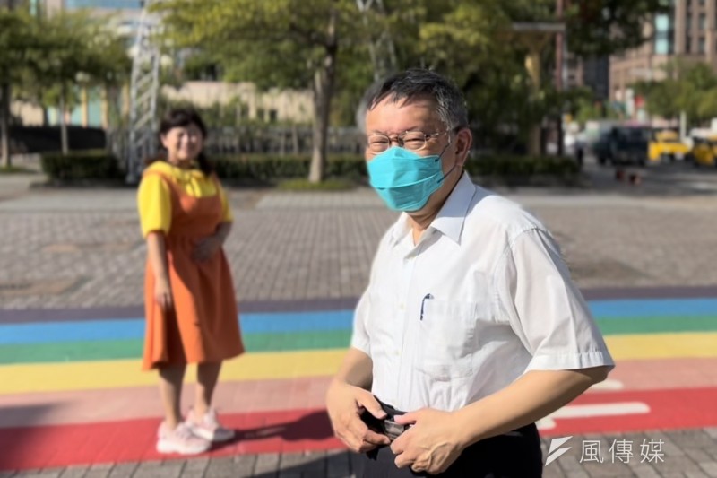 20211005-扮演知名影集中的木頭娃娃的台北市議員游淑慧,5日與台北市長柯文哲共同拍攝宣傳影片。(方炳超攝) 20211005-扮演知名影集中的木頭娃娃的台北市議員游淑慧,5日與台北市長柯文哲共同拍攝宣傳影片。(方炳超攝)