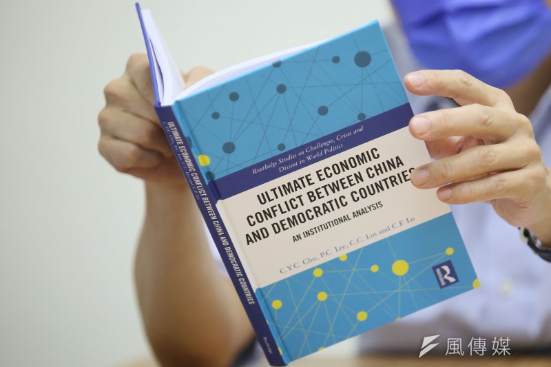 20220608-專訪中研院士朱敬一。(柯承惠攝) 20220608-專訪中研院士朱敬一。(柯承惠攝)