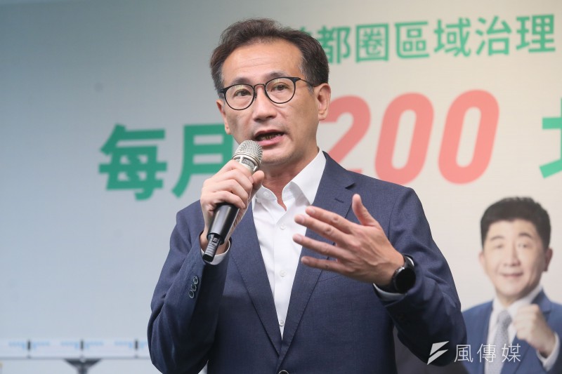 20221108-民進黨桃園市長候選人鄭運鵬8日出席「每月1200首都通交通月票,北北基桃我都行」共同政見記者會。(柯承惠攝) 20221108-民進黨桃園市長候選人鄭運鵬8日出席「每月1200首都通交通月票,北北基桃我都行」共同政見記者會。(柯承惠攝)