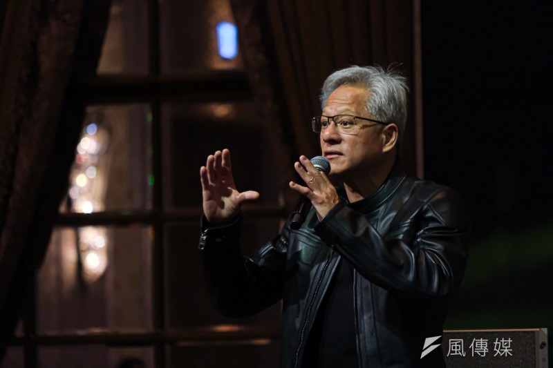 20250521-輝達創辦人暨執行長黃仁勳（見圖）21日出席於台北文華東方酒店舉辦的全球媒體問答。（劉偉宏攝）